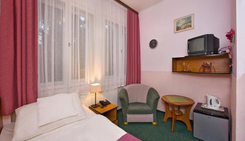 Small Single Room