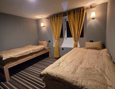 Twin Room with Mountain View