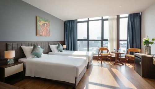 Deluxe Double or Twin Room with Lake View