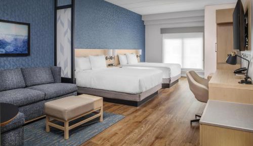 Queen Room with Two Queen Beds and Sofa Bed