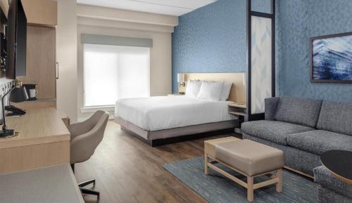 King Room with Sofa Bed