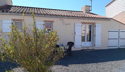 Holiday Home (4 Adults)