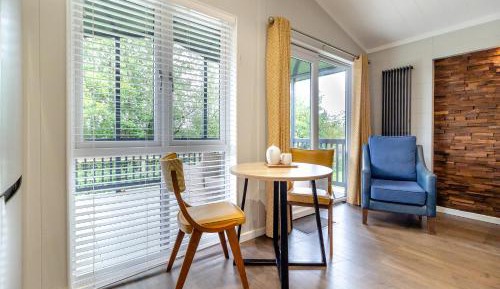 One-Bedroom Lodge