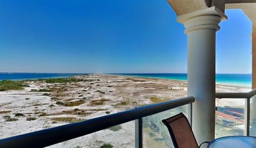 Two-Bedroom Apartment with Ocean View