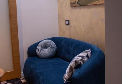 One-Bedroom Deluxe Apartment
