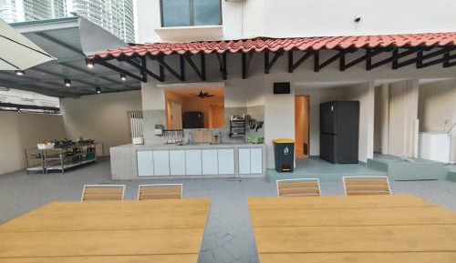 Triple Room with Shared Bathroom