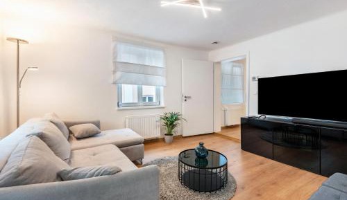 Superior One-Bedroom Apartment