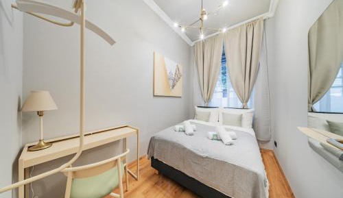 Double Room with Shared Bathroom
