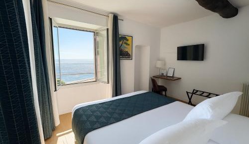 Comfort Double Room with Sea View