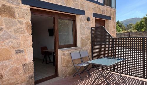 One-Bedroom Apartment with Terrace