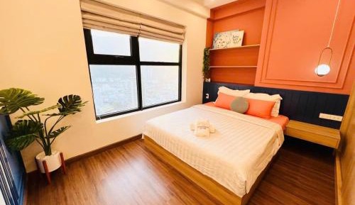 Three-Bedroom Apartment with Ocean View