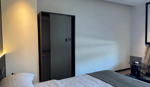 Economy Twin Room