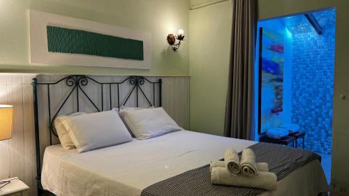 Deluxe Double Room with Bath