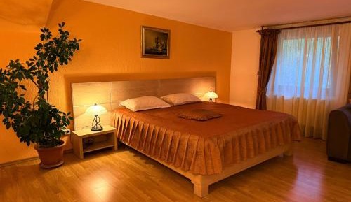 Superior Family Room