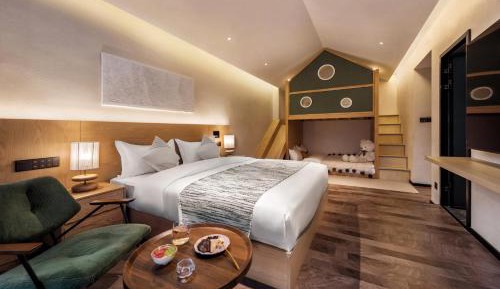 Family Suite with Balcony