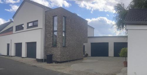 Two-Bedroom Apartment with Shower 