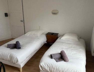 Twin Room with Private External Bathroom