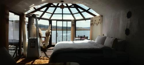 Twin Room with Private Bathroom