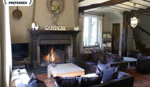 Five-Bedroom Holiday Home