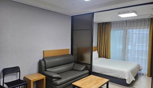 One-Bedroom Apartment with Balcony and Water View