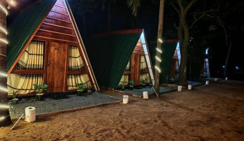 Deluxe Double or Twin Room with Sea View