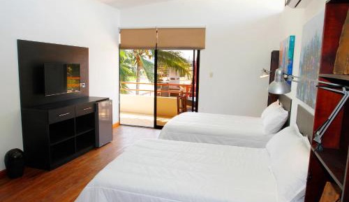 Deluxe Family Suite