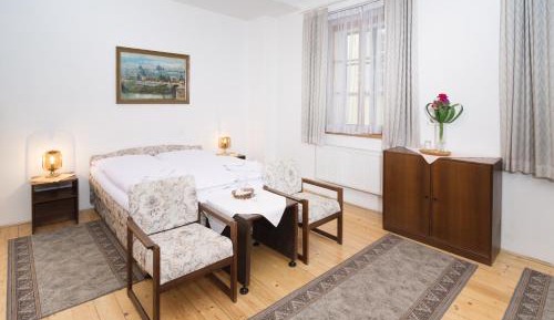Two-Bedroom Suite with Park View