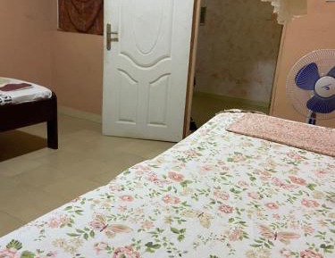 Single Room with Shared Bathroom