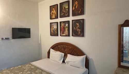 Family Room with Private Bathroom