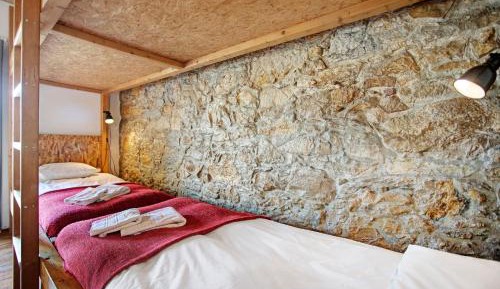 Superior One-Bedroom Apartment