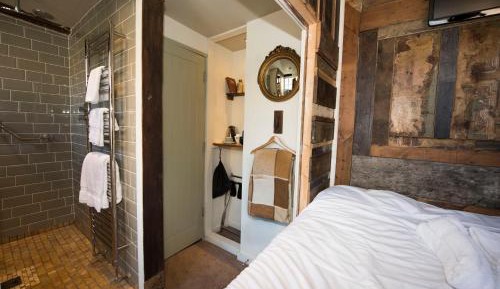 Single Room with Garden View