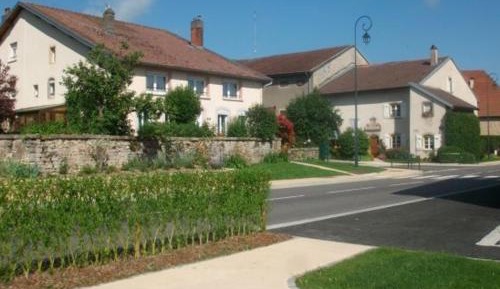 Holiday Home (10 Adults)