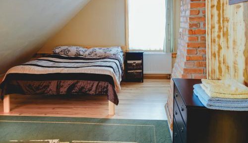 Double or Twin Room with Shared Bathroom