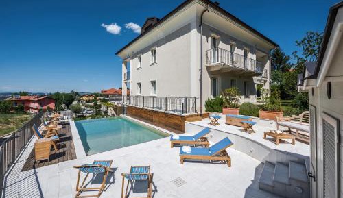 Deluxe Villa