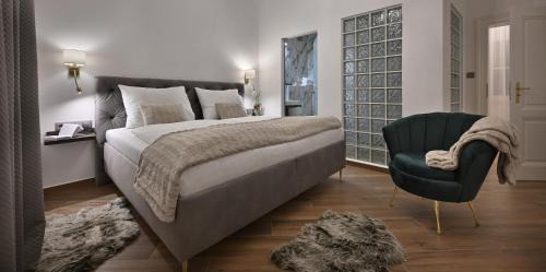 Two-Bedroom Apartment with City View