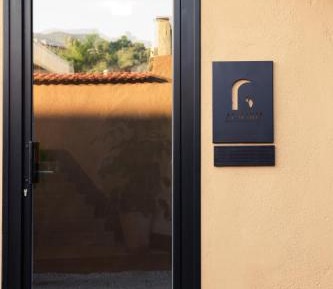 Two-Bedroom Apartment with Sea View