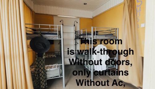 Bed in 4-Bed Mixed Dormitory Room
