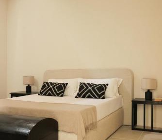 One-Bedroom Apartment with Balcony and Sea View