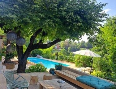 King Room with Mountain View