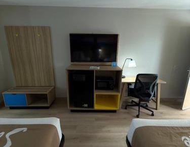 Double Room with Two Double Beds - Smoking