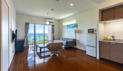 Deluxe Twin Room with Sea View