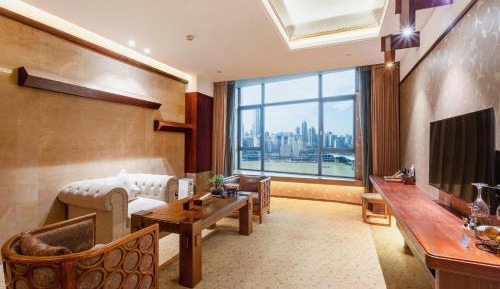 Suite with River View