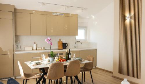 Two-Bedroom Deluxe Apartment