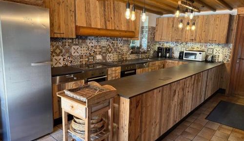 Superior Chalet
