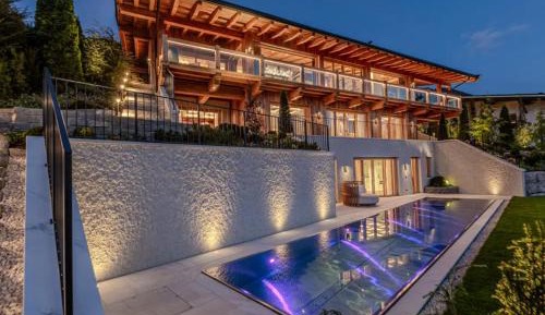 Superior Chalet