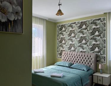 Standard Double Room with Shared Bathroom