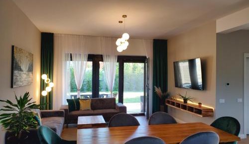 Three-Bedroom Holiday Home 