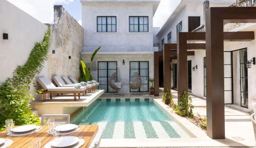 Seven-Bedroom House