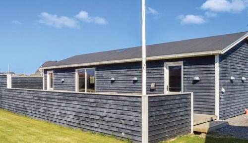 Two-Bedroom Holiday Home