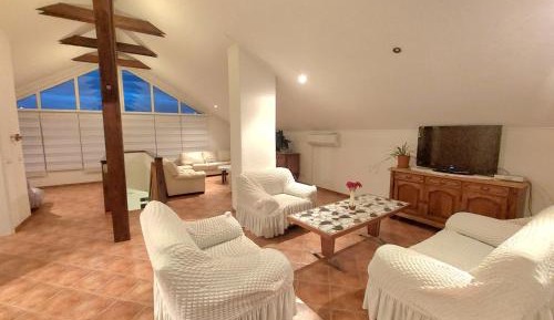 Apartment - Split Level